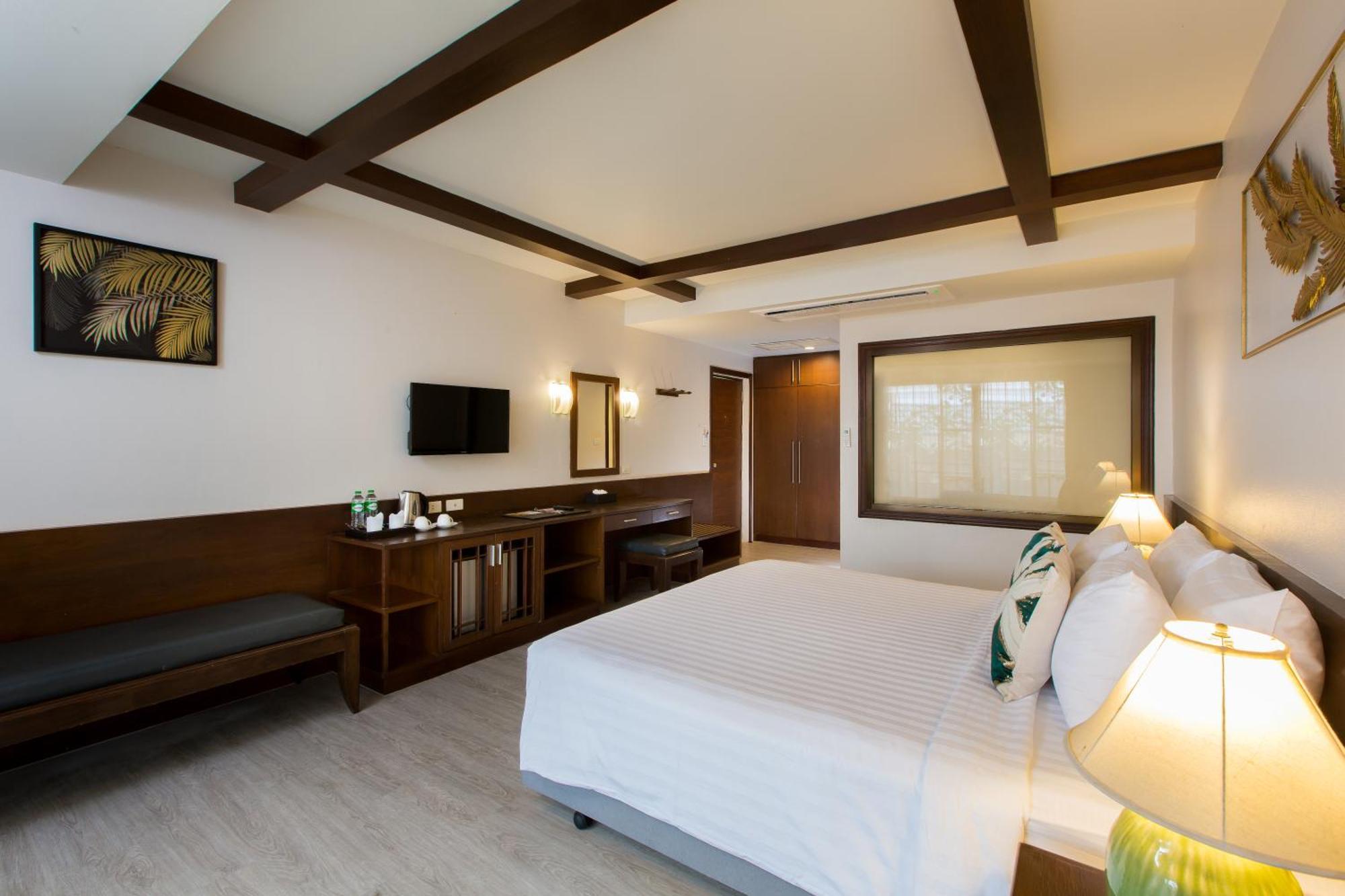 Coconut Village Resort Phuket - Sha Extra Plus Patong Dış mekan fotoğraf